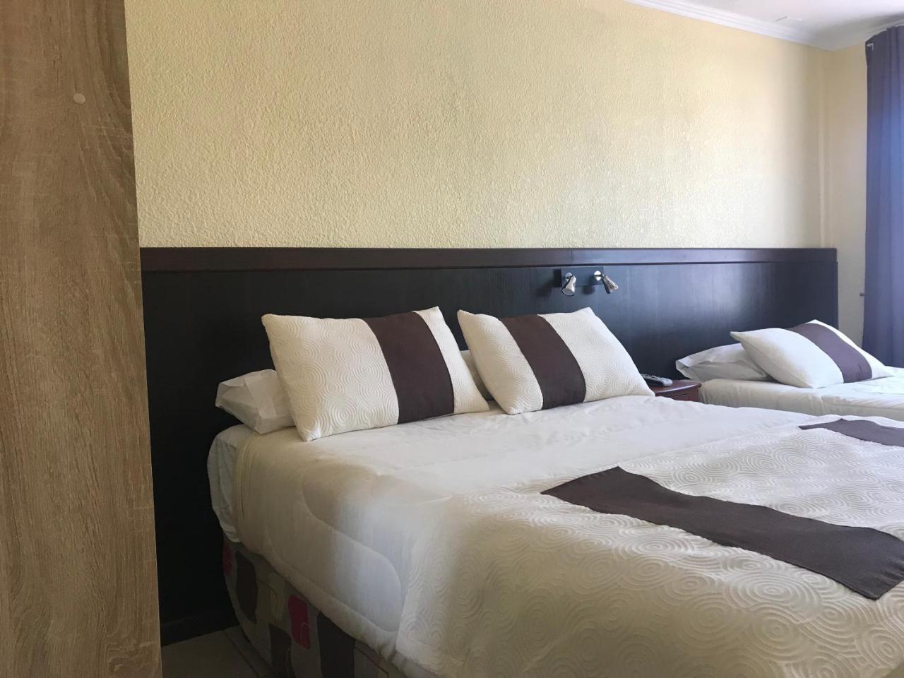 Inti Hotel Combarbala Buitenkant foto